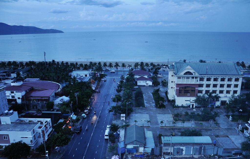 Bac Cuong Hotel Дананг Экстерьер фото