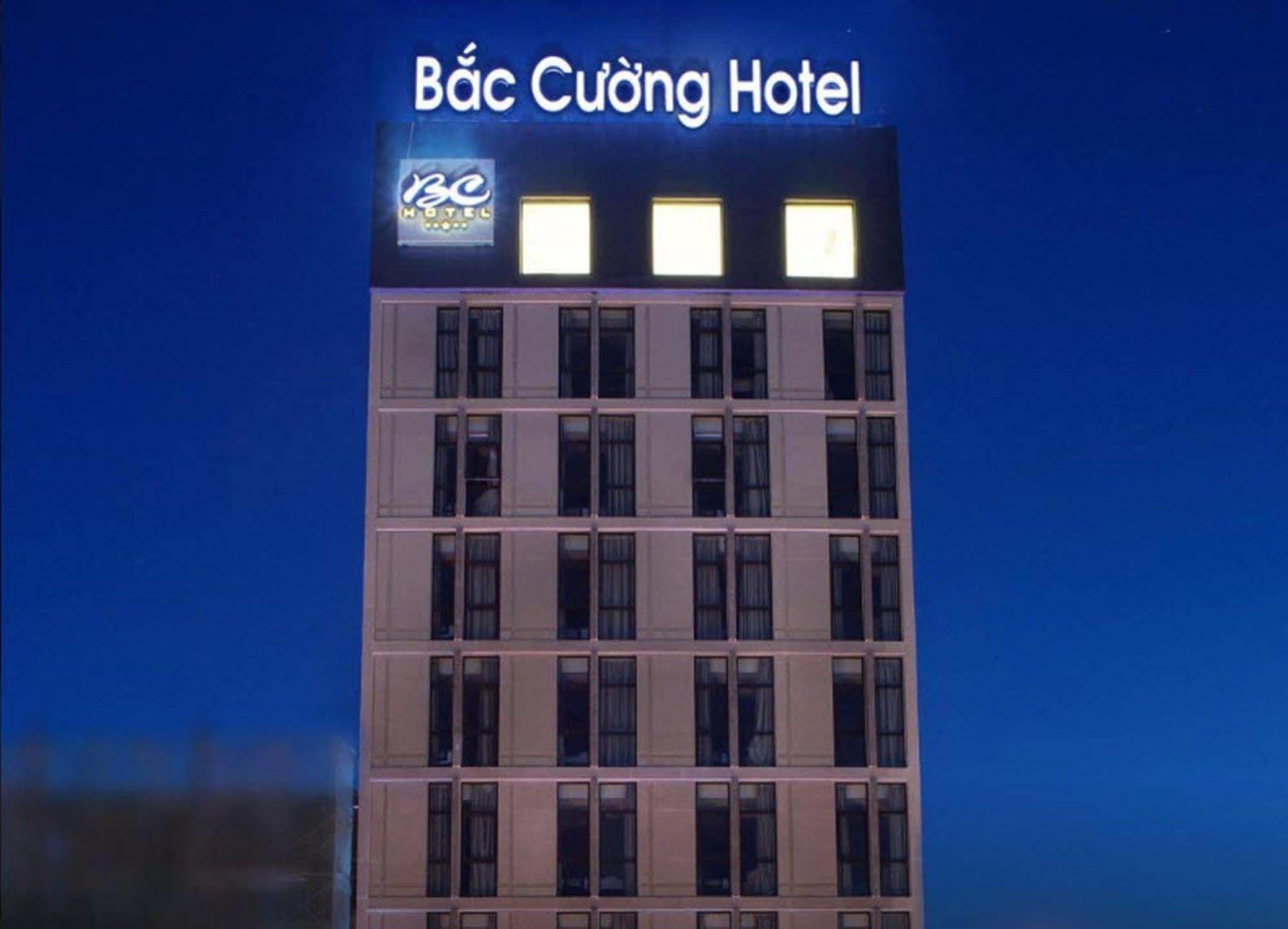 Bac Cuong Hotel Дананг Экстерьер фото