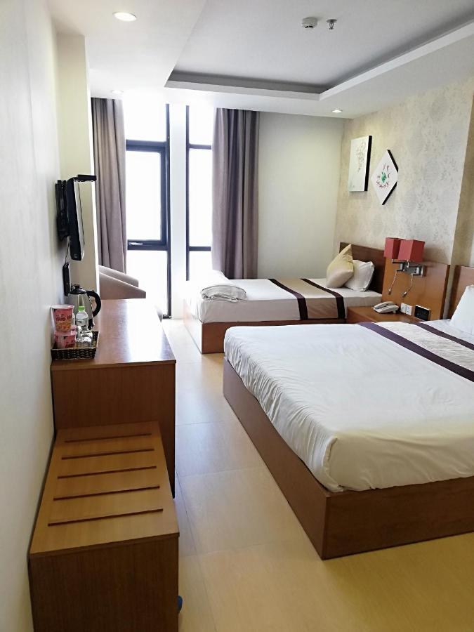Bac Cuong Hotel Дананг Экстерьер фото